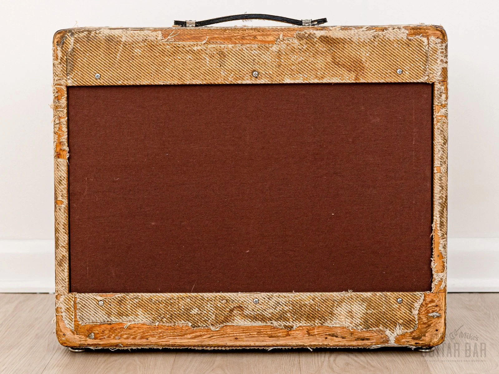 Picture 2 of 18