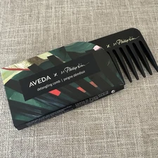 Aveda X 3.1 Phillip Lim Detangaling Comb New in package