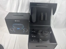 Oculus Rift S PC Powered VR Gaming Headset Full Set IOB *NO DISPLAY PORT*