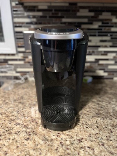 Keurig K-Compact Black Coffee Maker – For Parts or Repair (Does Not Heat) 
