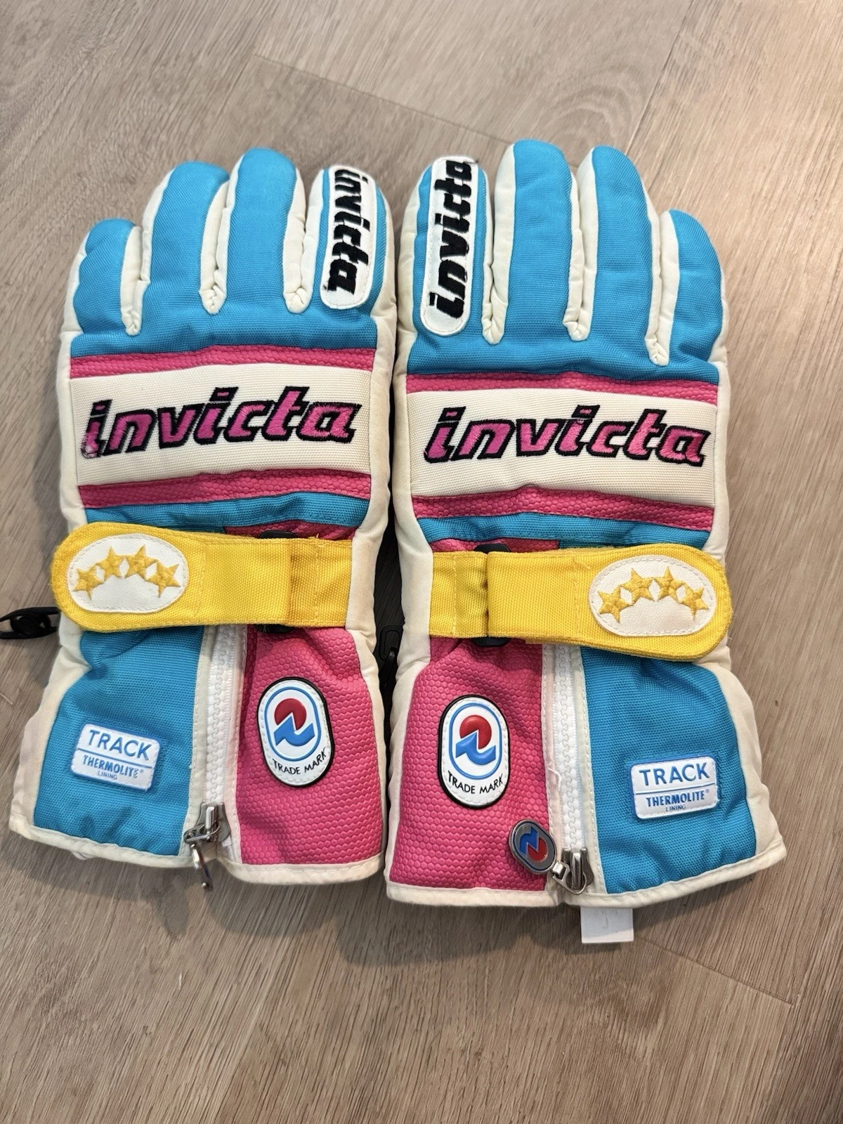 Invicta Ski Gloves Men’s L Size 9 Thermolite Flex Grip Vintage Colorful