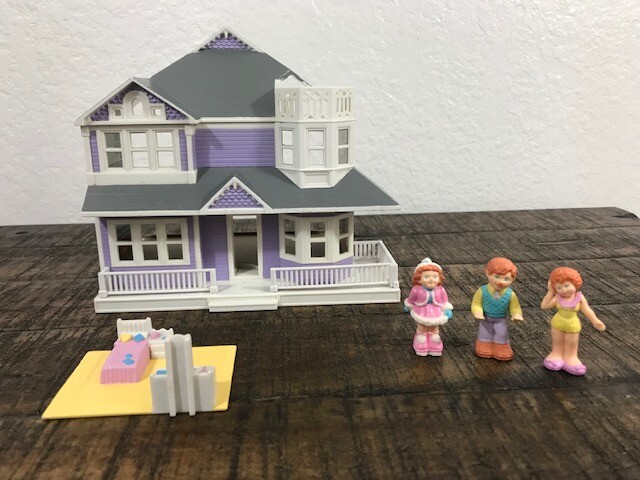 Vtg My Pretty Dollhouse 1994 Lewis Galoob Miniatures House Family Figures
