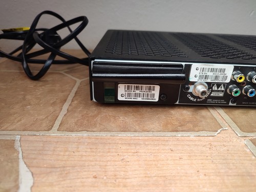 Cisco Technicolor 4742HDC High Definition HD Receiver Cable Box No Remote - Picture 8 of 13