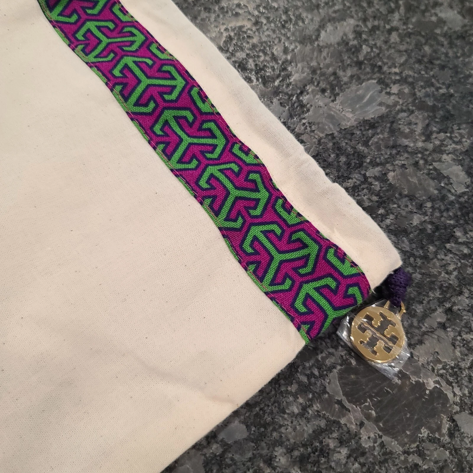 NUOVO Tory Burch Panno Polvere Sacchetto Coulisse Logo Charm 18" x 14" Borsa da Viaggio