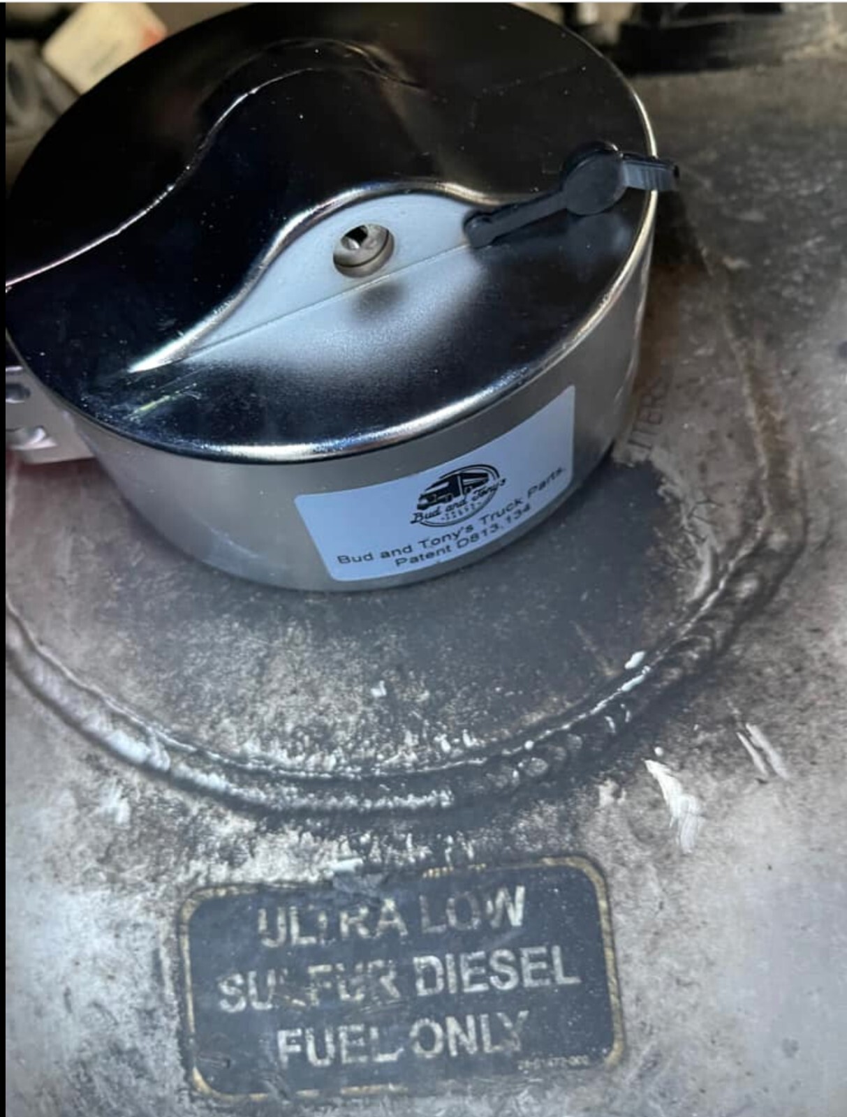 Semi Truck Locking Fuel Cap Covers Freightliner, Western Star