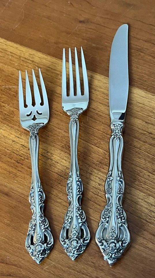 Oneida MICHELANGELO  CUBE Heirloom  Stainless Flatware - Choice - Image 4 of 4
