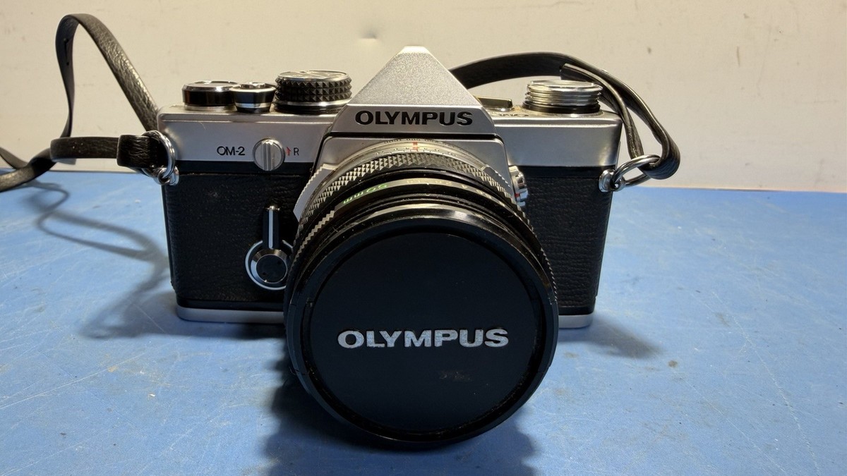 Olympus OM-2 Film Camera + Zuiko 50mm f/1.8 Lens + Original