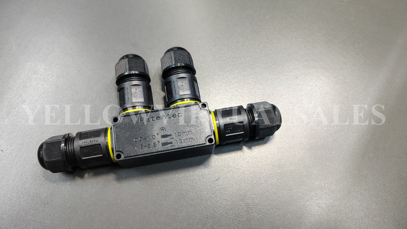 4-Way 3-PIN Waterproof Cable Connector