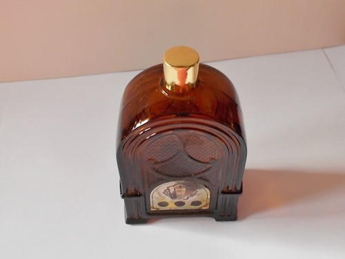 Vintage Avon Radio EMPTY Glass Bottle/Decanter 1972-73 - Picture 5 of 7