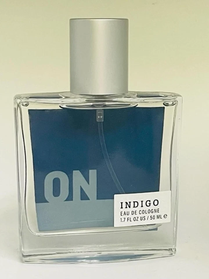 Fragancia en spray Old Navy Indigo Eau De Cologne para hombre 1,7 fl oz Foto 3 de 3