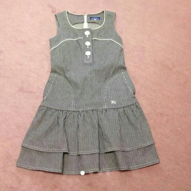 Abito Burberry donna moda dal Giappone