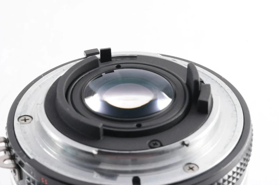 Lente Nikon Nikkor AI-S 24 mm f2,8 #928 Foto 4 de 4