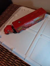 Vintage/Rare! Mack Superliner Semi-Truck McQueen Auto Play Inside! No Cars