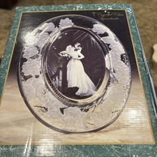 Crystal Clear Signatures Crystal Frosted Floral Design Oval Picture Photo Frame