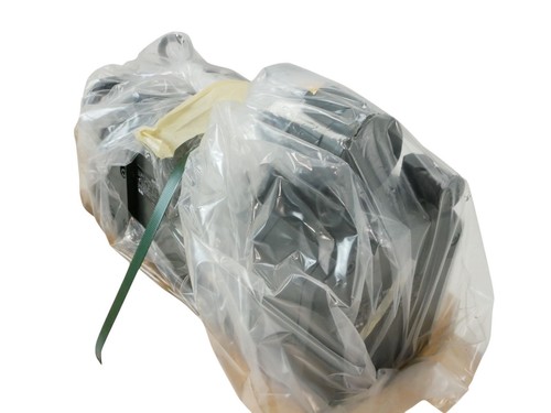 Servomotor sincronizado Siemens 1FT6086-8WH71-3EG1 SIMOTICS refrigerado por agua -sin usar/embalaje original - Imagen 5 de 9