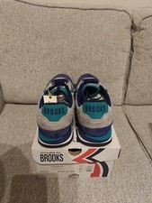 Las mejores ofertas en Zapatillas para hombre Brooks Chariot