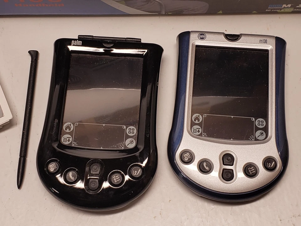 Palm M130 Handheld Expandable Connectable PDA Organizers Lot - Image 2 of 4