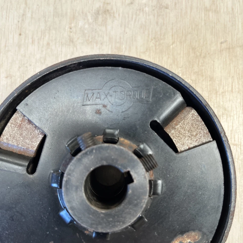 Centrifugal Clutch Max-Torque. 11T . 5/8”. . 35chain. ss1158 Go-Kart - Image 2 of 4