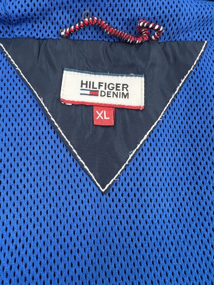 Abrigo Con Capucha TOMMY HILFIGER Para Hombre Talla XL - Imagen 4 de 4