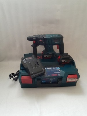 BOSCH Professional GBH 18V-21 2x Akku 18V/4,0Ah + Ladestation gebraucht !!