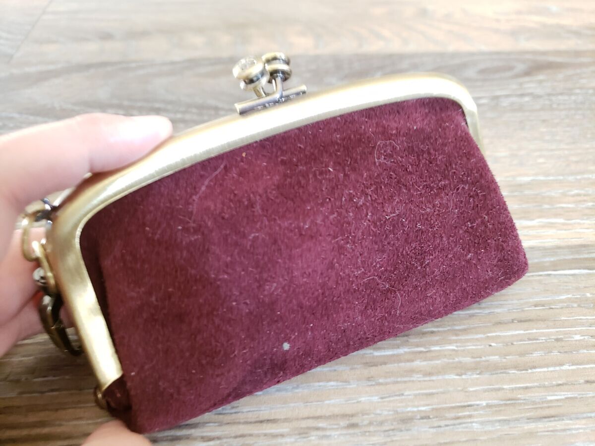 NWT Hobo Cheer Suede Keychain Kiss Lock Clasp Wallet Pouch NWT Hobo Cheer Suede Keychain Kiss Lock Clasp Wallet Pouch