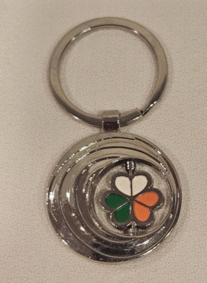 Irish Flag Clover Spinner Keyring - Spinning Medallion Silver Tone