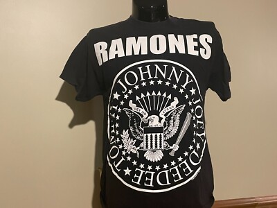 RAMONES Y2K official 1-2-3-4 logo emblem tour shirt L classic design Eagle 2008