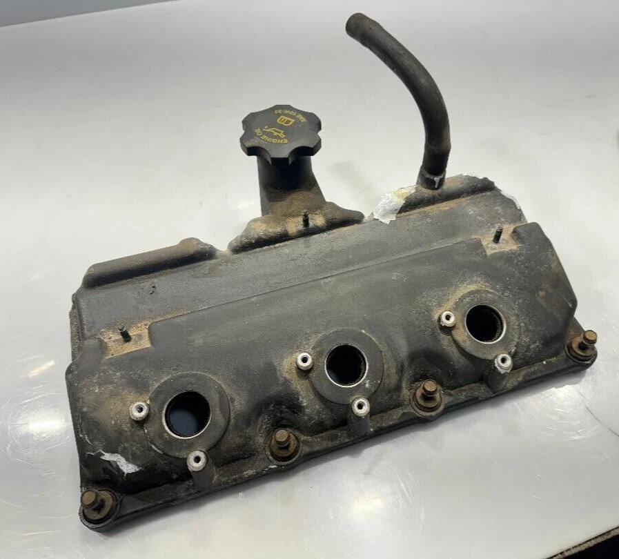 1999-2004 CHRYSLER 300M 98-04 DODGE INTREPID 3.5ltr 3.2ltr RIGHT VALVE COVER OEM - Image 3 of 4