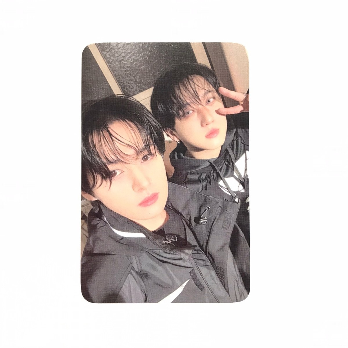 STRAY KIDS] KARMA / Soundwave Lucky Draw Unit Photocard (Week 2