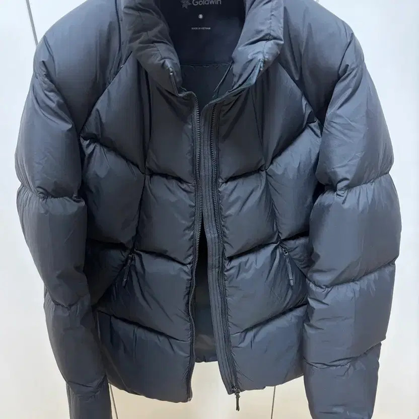 Goldwin Lightweight Down Jacket Black Official - image 2