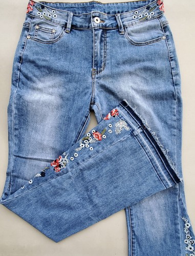 Womens Chic Floral Embroidered High-Rise Bell Bottom Flare Jeans Broad Feet Long - Picture 11 of 30