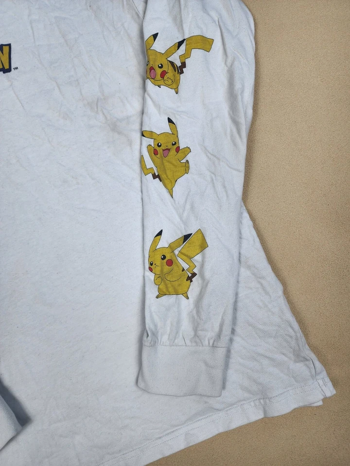 Camiseta Pikachu Pokémon Nintendo H&M Blanca Manga Larga Algodón Hombre’s Talla XL Foto 4 de 4
