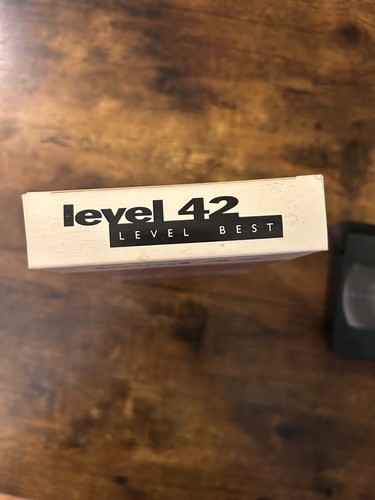 Level 42 - Level Best VHS - Bild 7 von 7