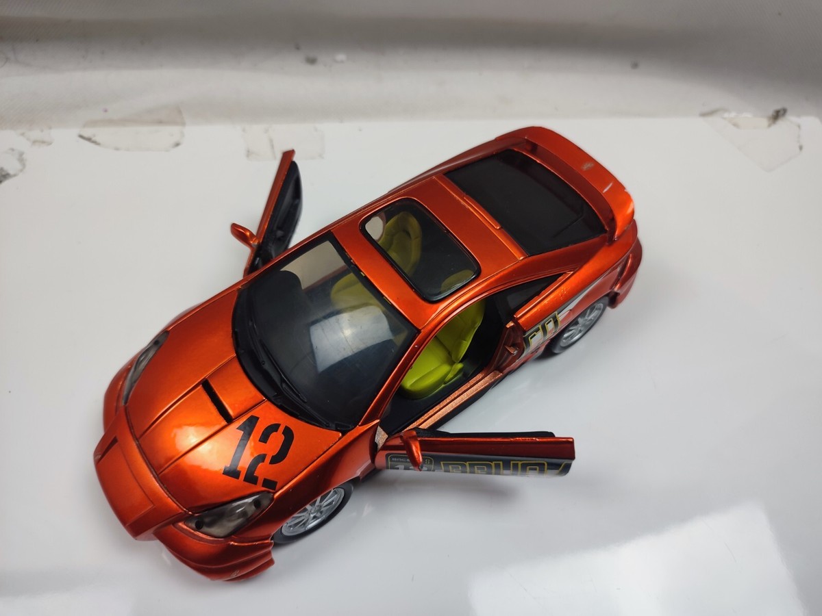 Bburago 1/24 2003 Toyota Celica Gt-s Street Tuner Racer Chrome