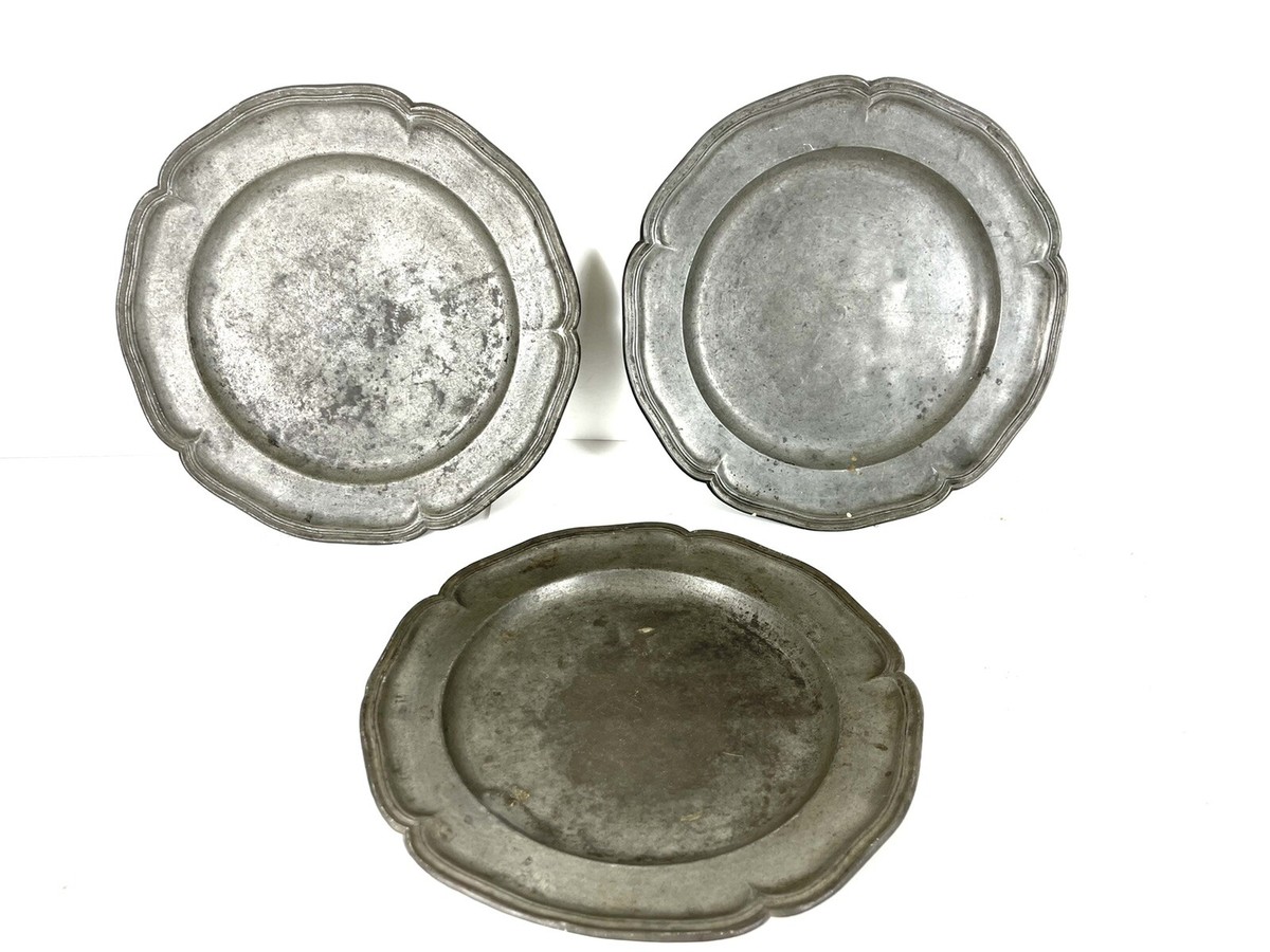 18th / 19thC Fein Zinn German Pewter Plate W/ 3 Angel Marks