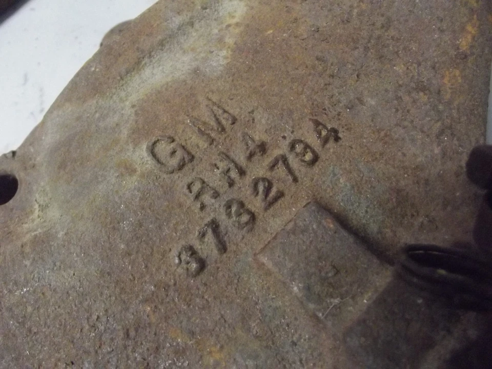 CHEVROLET 348 ENGINE EXHAUST MANIFOLDS W MOTOR chevy 1958 1959 impala 1960 - Image 4 of 4