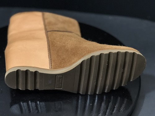 New MARC by Marc Jacobs Winter Warming Tan Wedge Boots Size EU 39.5 RTL $330 - Picture 8 of 8