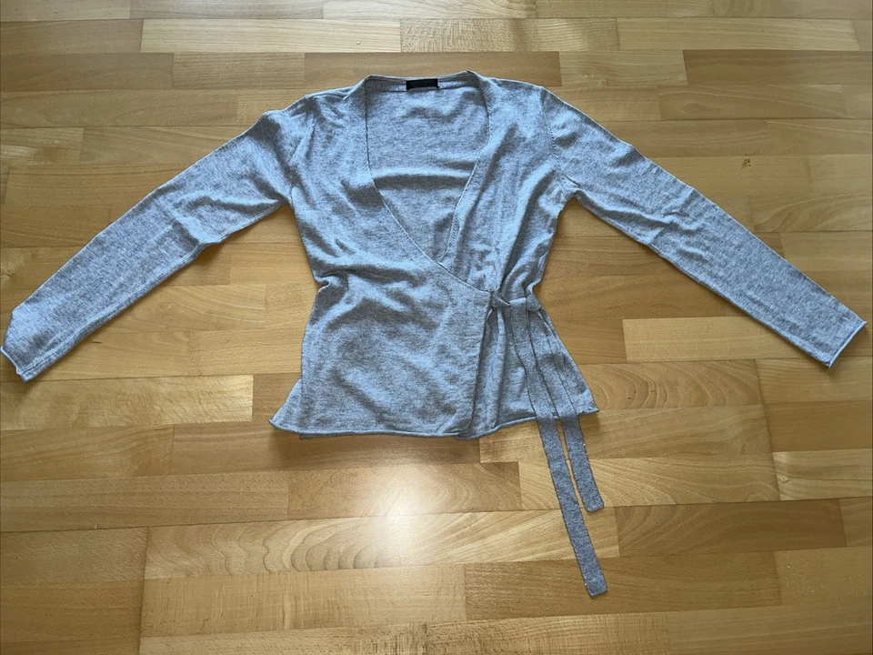 ✨Vogue Wickelpulli BW-Kaschmir GR.36 Silberperlenbordüre✨ - Bild 2 von 4