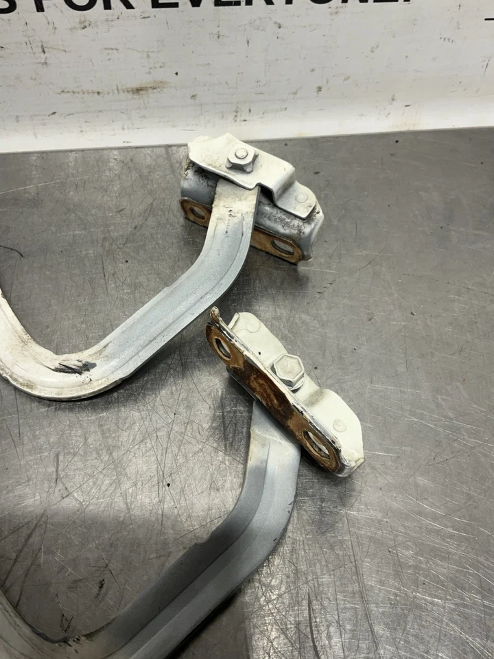 1990-1995 TOYOTA PICKUP TRUCK 4RUNNER HOOD HINGES PAIR LEFT RIGHT OEM WHITE - Image 3 of 4
