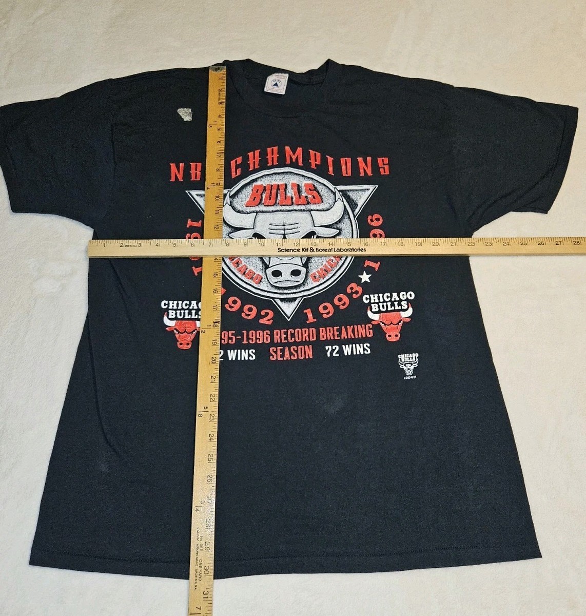 Vintage Chicago Bulls 1996 NBA Champions Single-stitch Black