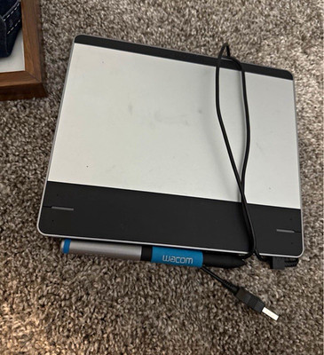Wacom Wired USB Graphics Tablet with Pen for Computer Drawing and Design