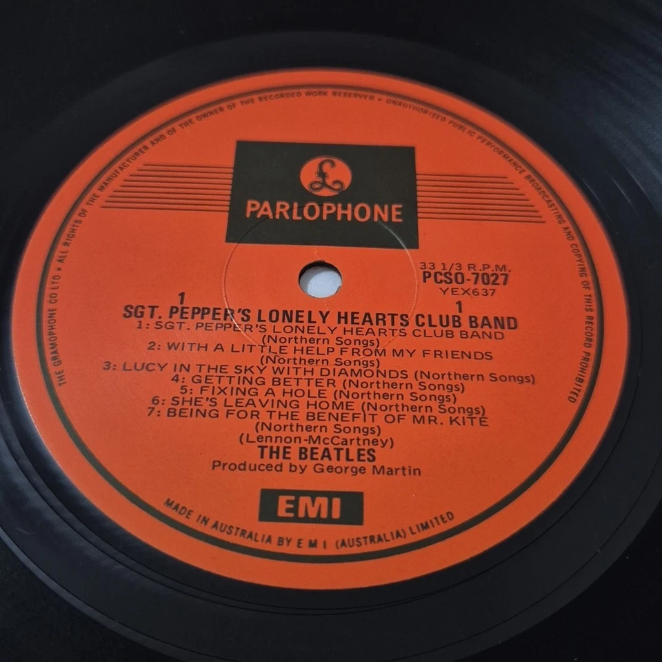 THE BEATLES - 'Sgt. Pepper's Lonely Hearts Club Band' 12" Vinyl LP Record - Image 4 of 4