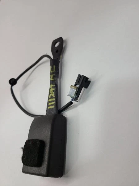 2012-17 CHEVROLET EQUINOX RH RIGHT FRONT SEAT BELT BUCKLE - Imagem 2 de 4
