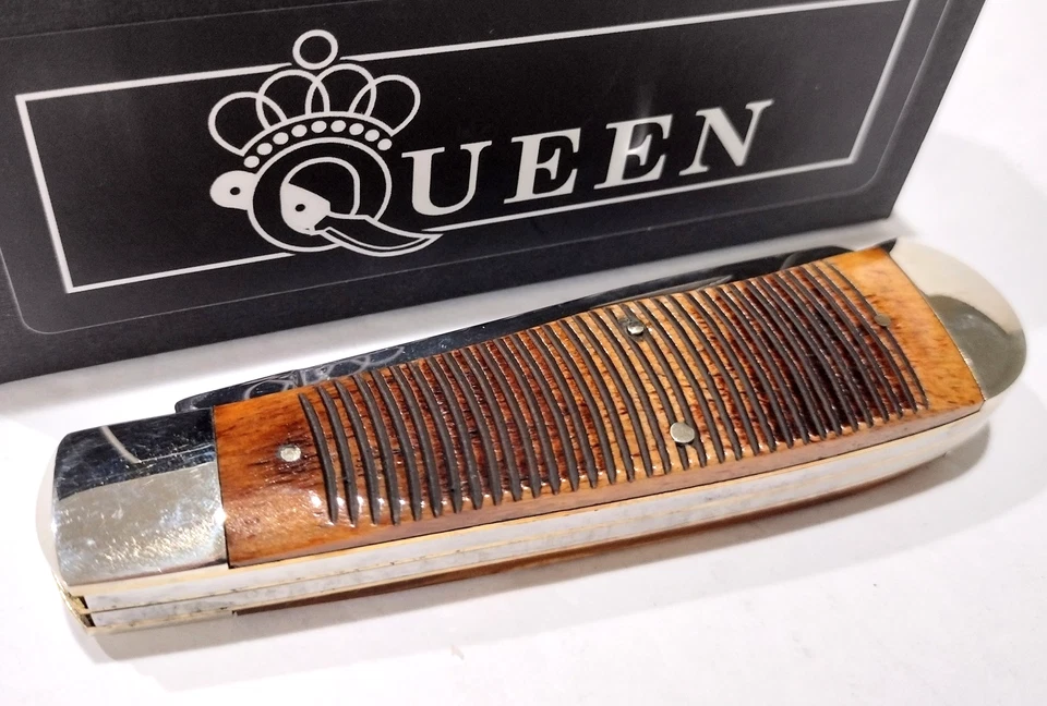 Faca de bolso Queen USA Big Boy 1065 aço carbono 2 lâminas caçador osso queimado EDC - Imagem 4 de 4