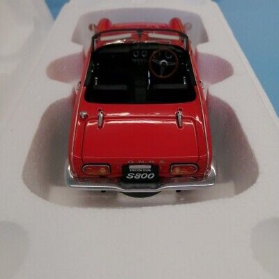 AUTOart 1/18 scale Honda S800 Red color Car Vehicle with box AUTOart 1/18 scale Honda S800 Red color Car Vehicle with box