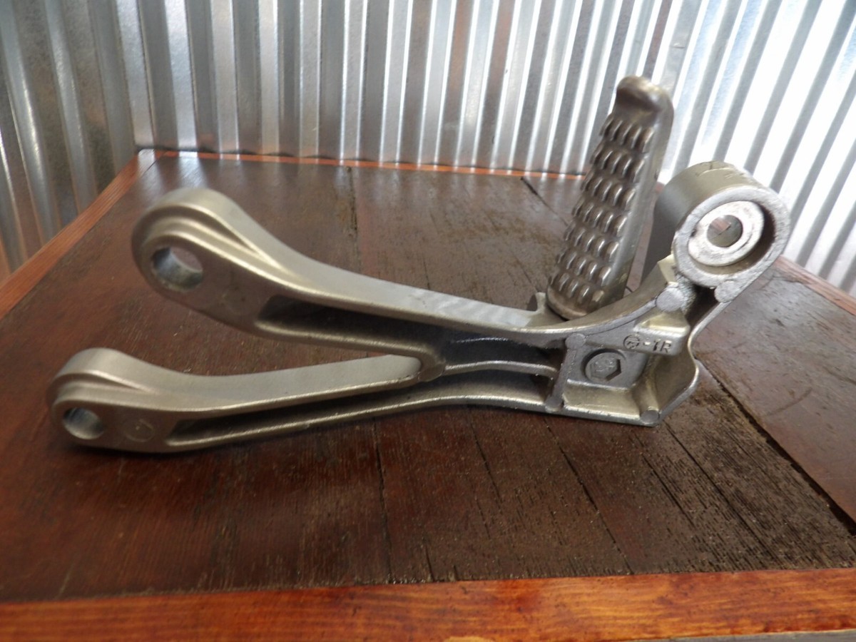 Reiぺ-ジ 08-09 KAWASAKI NINJA ZX14R LEFT REARSET REAR SET DRIVER FOOT