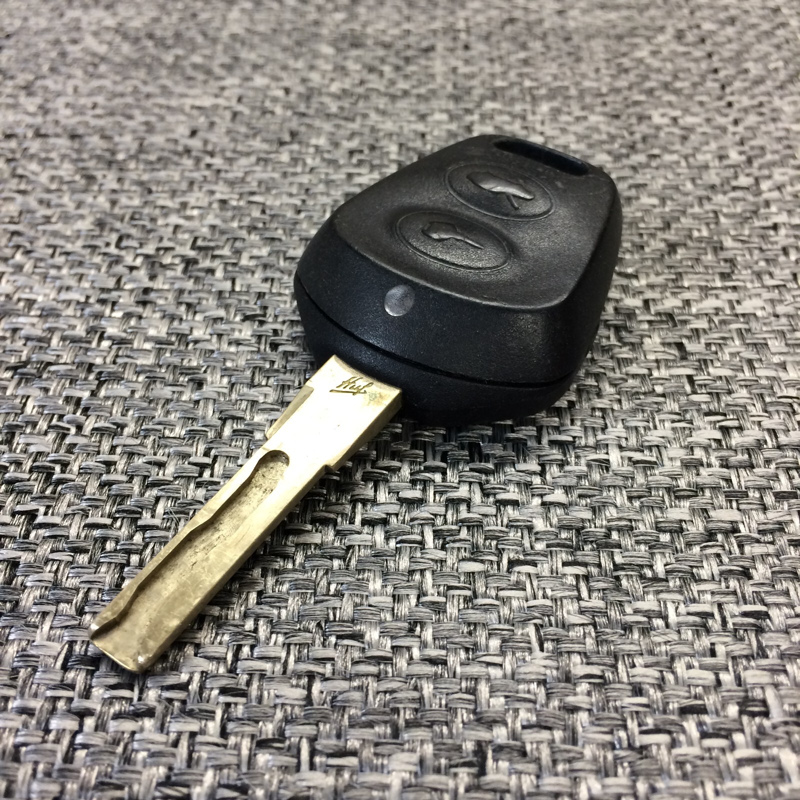 Porsche Factory OEM Key Fob Keyless Entry LTQTXF315P3 J276 for 