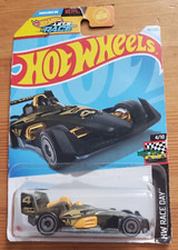 2024 Hot Wheels - HW-4-Trac - 4/10 - HW Race Day - 101/250 - HTD81