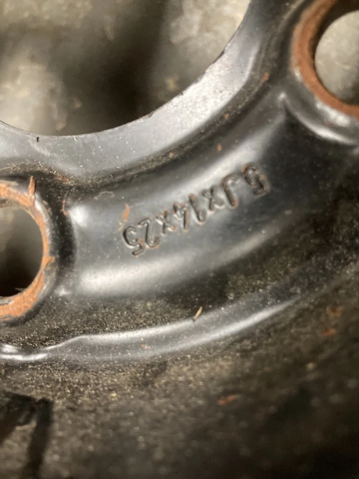 Volvo 242 240 244 245 1975-1985 neumático de repuesto donut 5Jx14x25 1272638 OEM #1675M Foto 4 de 4