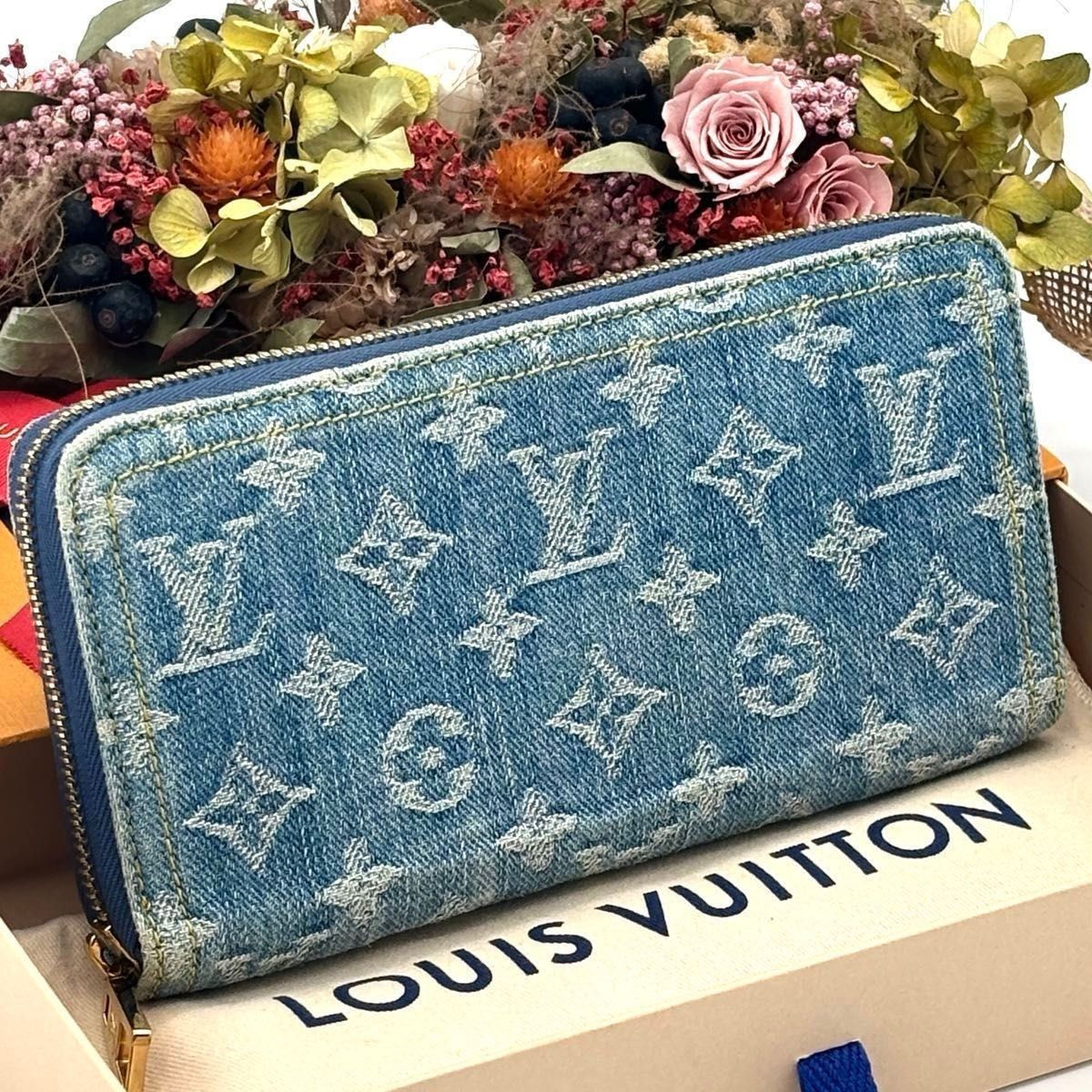 Louis Vuitton Denim Zippy Wallet Long Wallet Blue LV Remix M82958